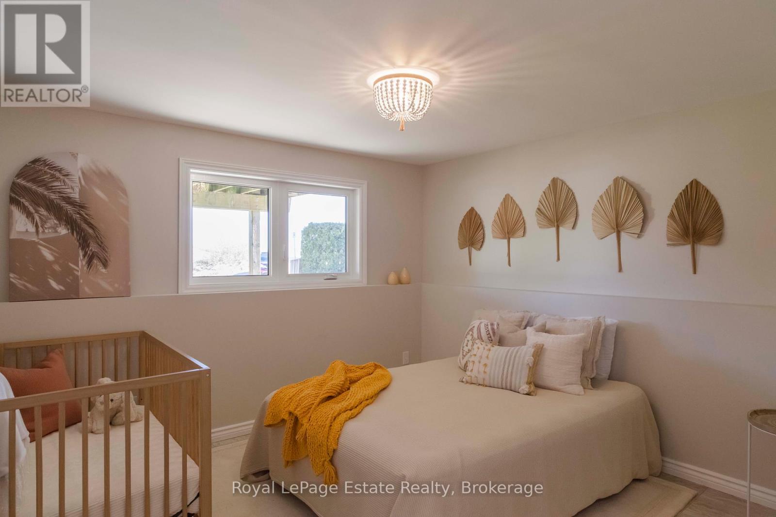 35 Sauble Falls Road, South Bruce Peninsula, Ontario  N0H 2G0 - Photo 43 - X12182912