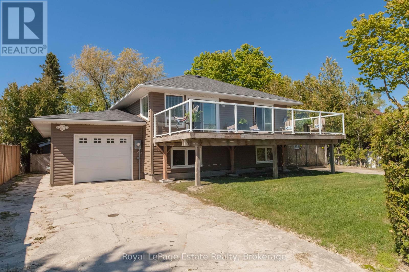35 Sauble Falls Road, South Bruce Peninsula, Ontario  N0H 2G0 - Photo 7 - X12182912