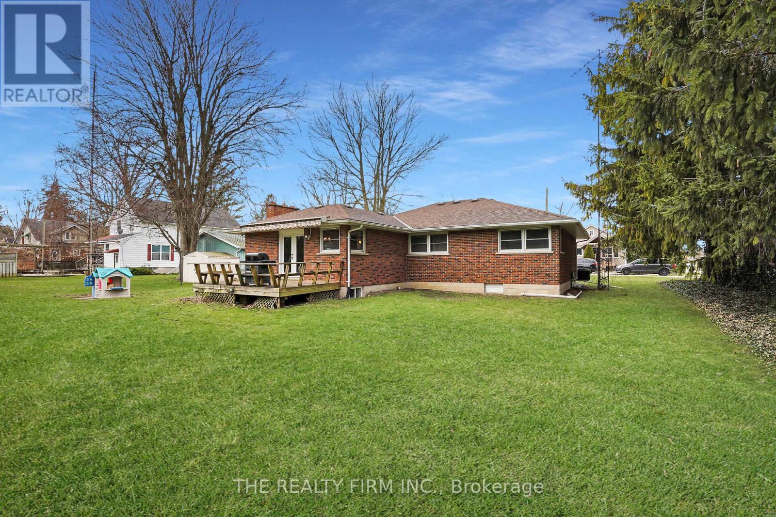 675 Regent Street, Strathroy-Caradoc, Ontario  N0L 1W0 - Photo 35 - X12182963