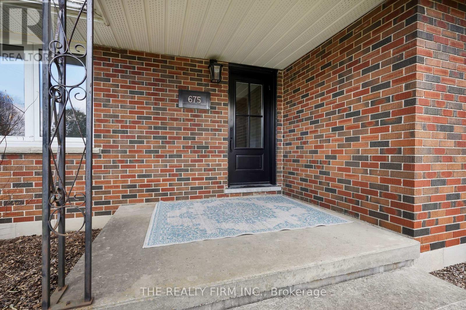 675 Regent Street, Strathroy-Caradoc, Ontario  N0L 1W0 - Photo 6 - X12182963