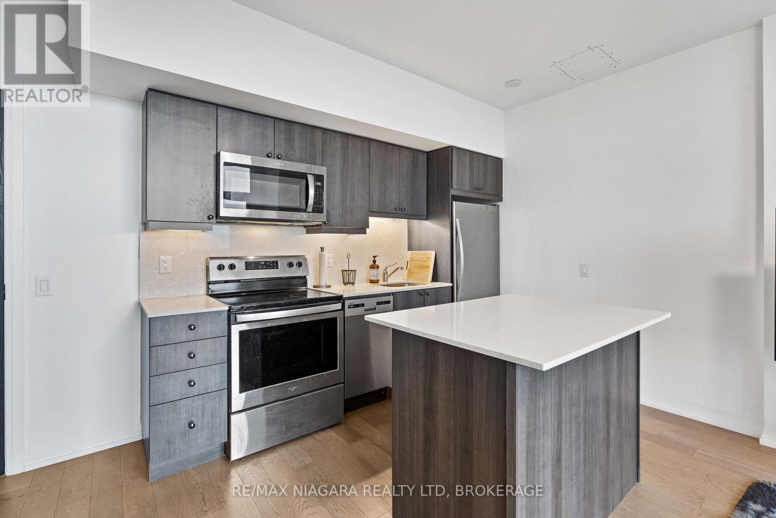 #702 - 7711 Green Vista Gate, Niagara Falls, Ontario  L2H 1R1 - Photo 10 - X12182967