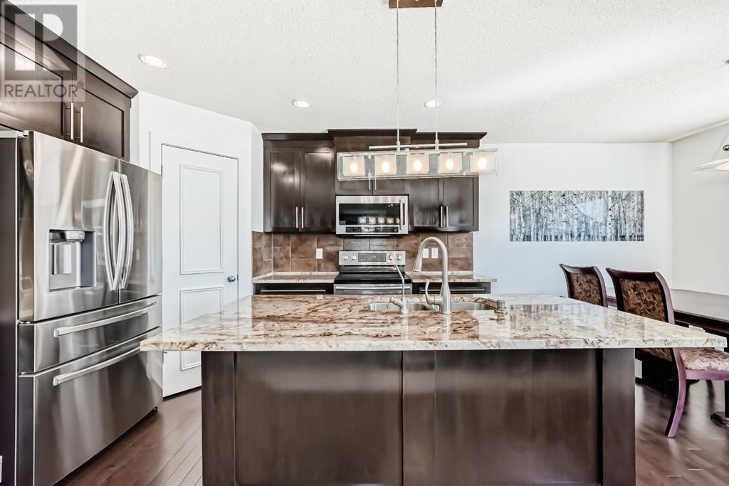 Property at 656 Cranston Drive SE image 3