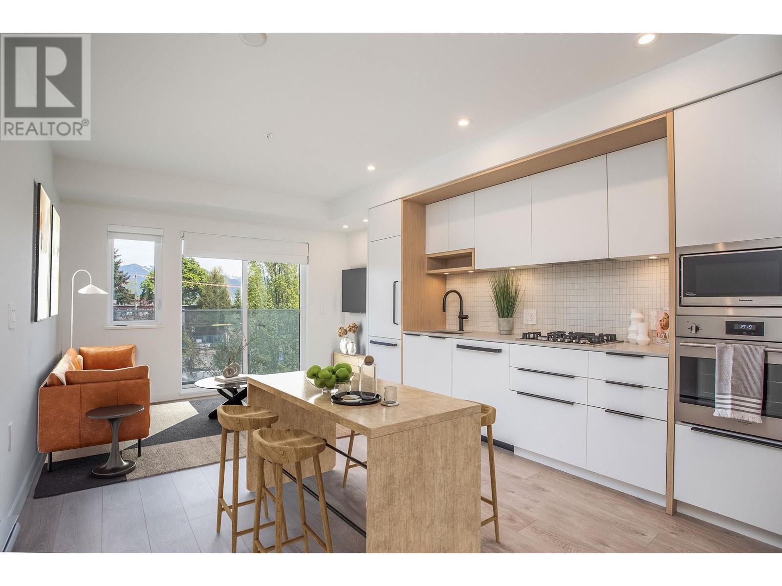 210 2520 Guelph Street, Vancouver, British Columbia  V5T 0K7 - Photo 1 - R3008941