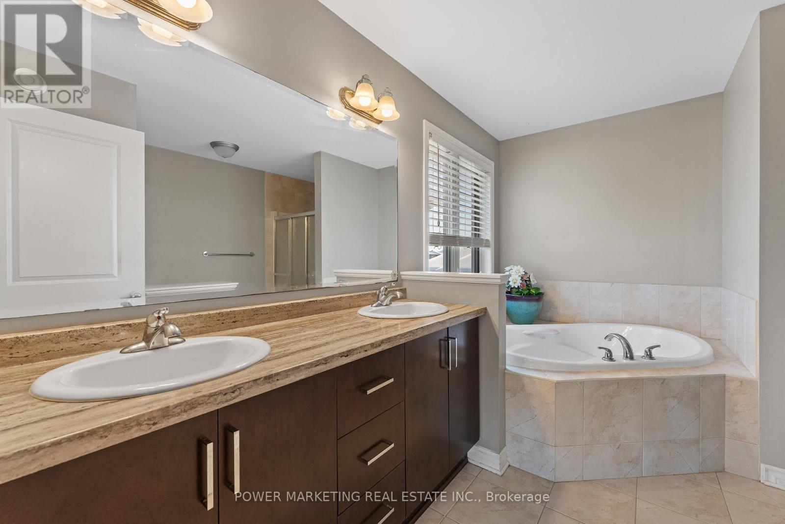502 Strasbourg Street, Ottawa, Ontario  K4A 0M7 - Photo 22 - X12097417