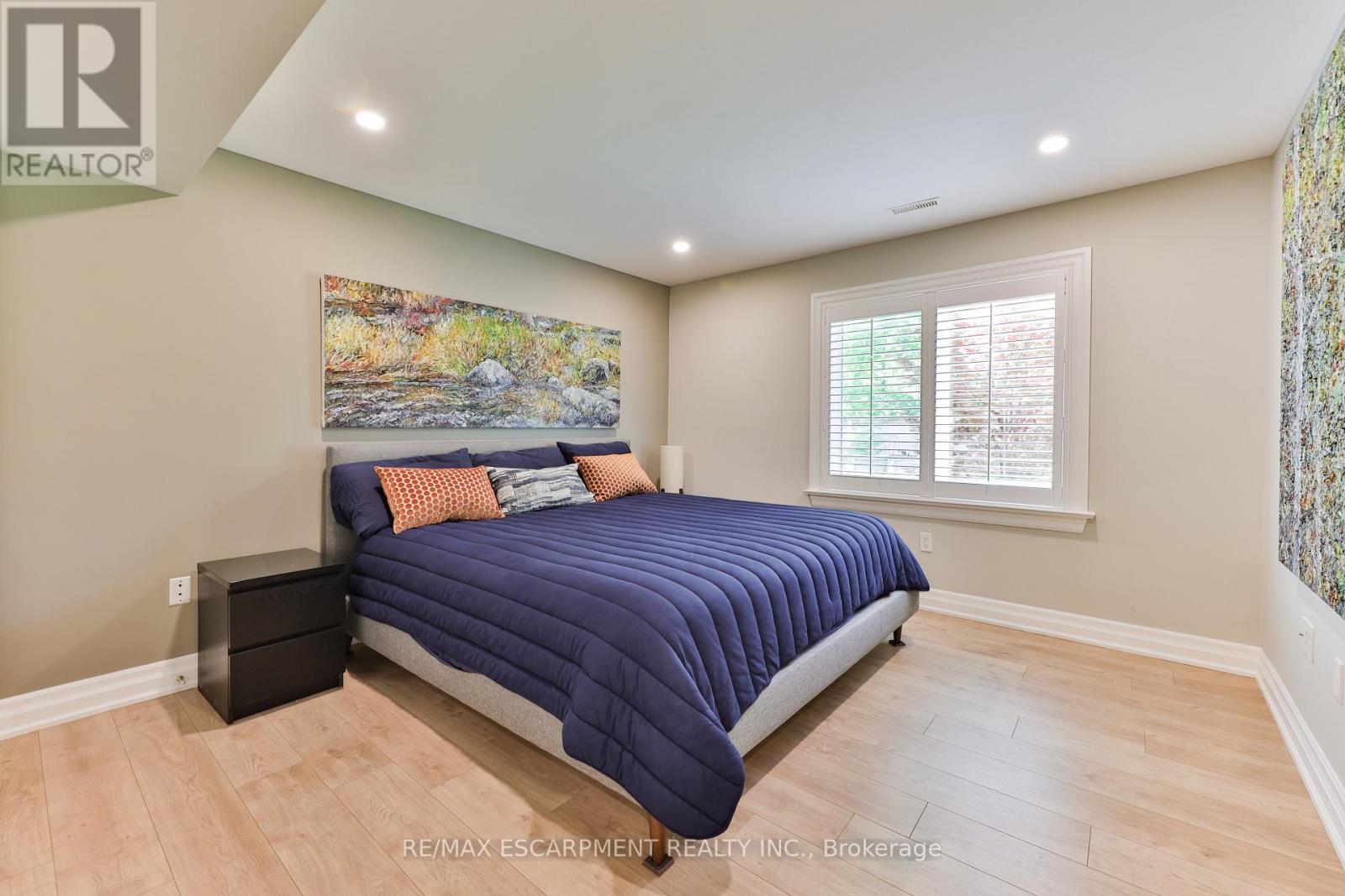 1276 Catchacoma Court, Mississauga (Lorne Park), Ontario  L5H 2X6 - Photo 32 - W12182801
