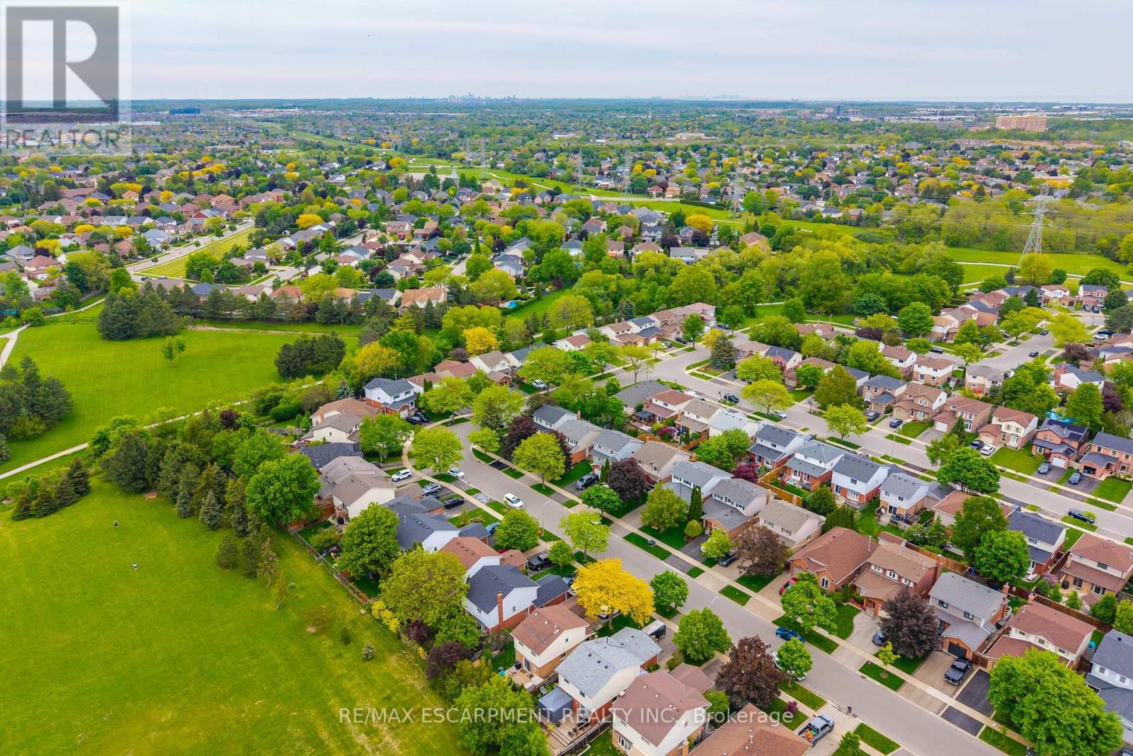 2183 Hunt Crescent, Burlington (Headon), Ontario  L7M 2P8 - Photo 31 - W12182820