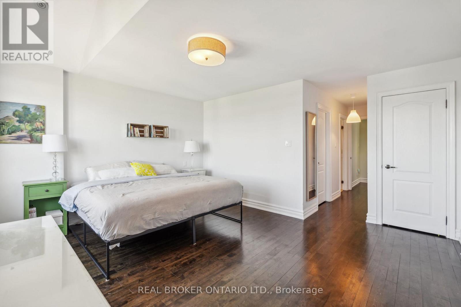 14 Teignmouth Avenue, Toronto (Caledonia-Fairbank), Ontario  M6E 1S5 - Photo 19 - W12182827