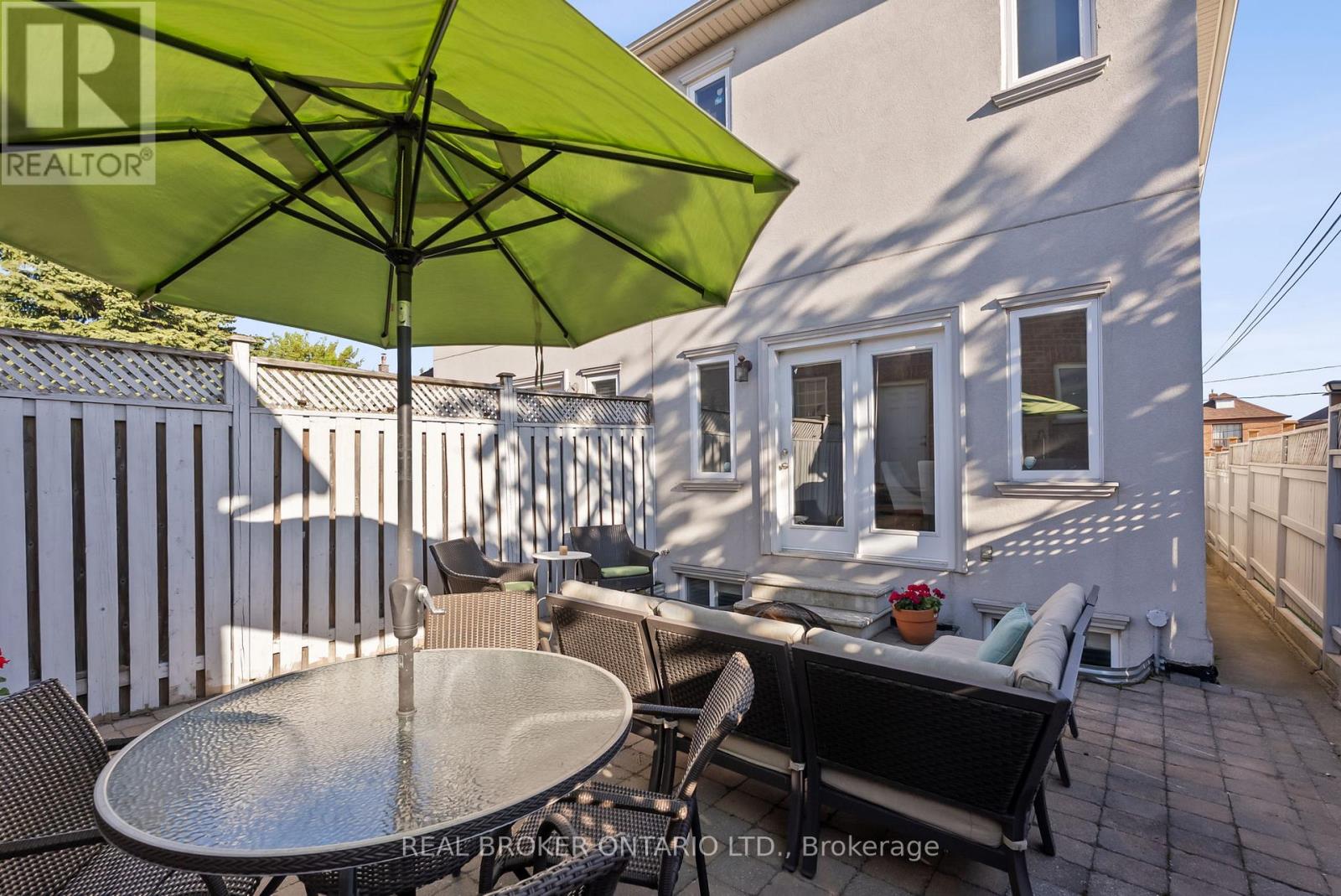 14 Teignmouth Avenue, Toronto, Ontario  M6E 1S5 - Photo 40 - W12182827