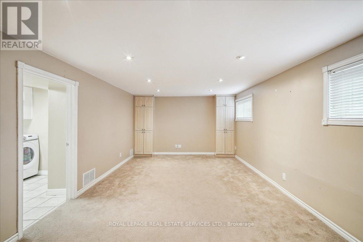5013 Fern Drive, Burlington, Ontario  L7L 3P2 - Photo 14 - W12182834