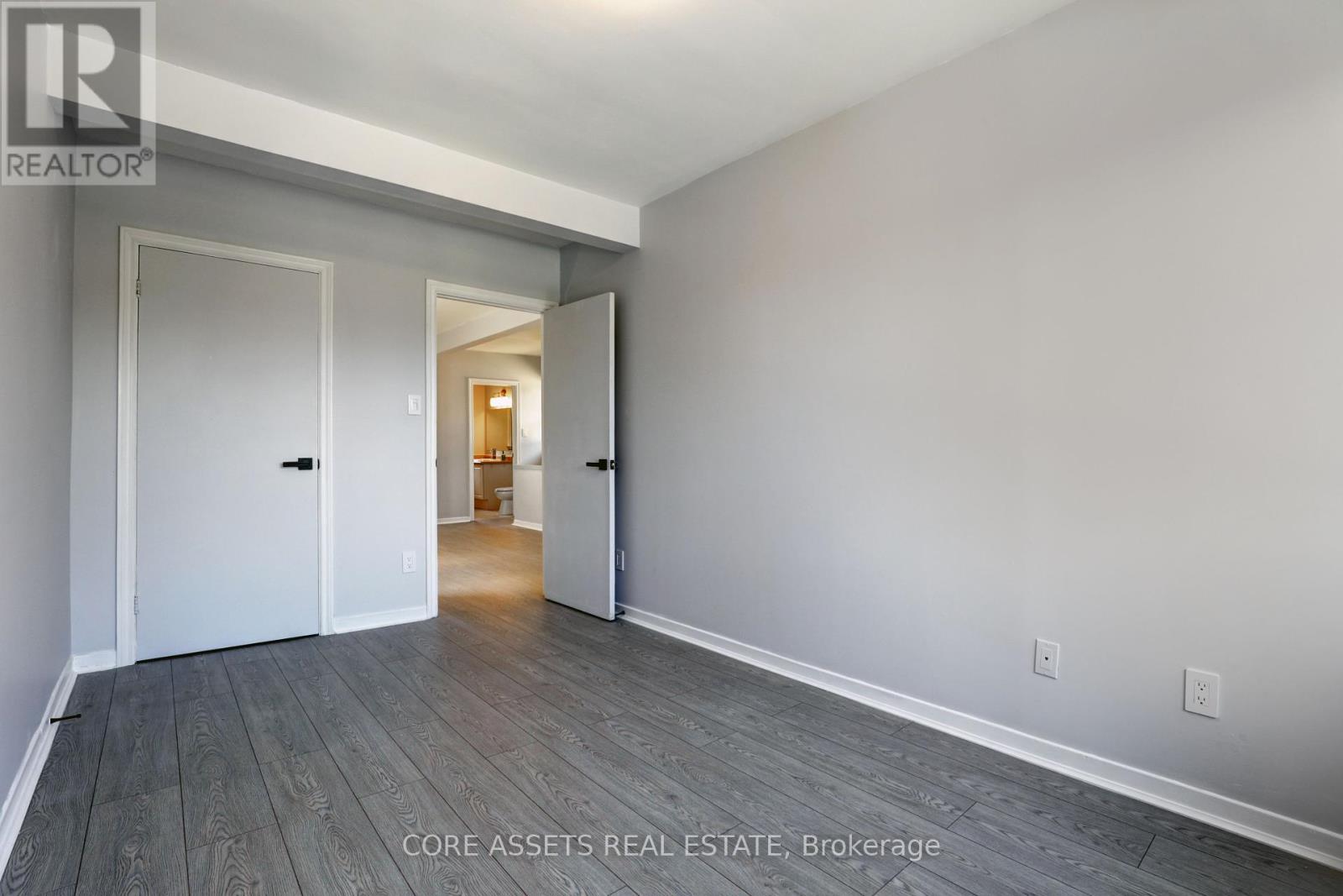 Upper - 74 Thirteenth Street, Toronto, Ontario  M8V 3H6 - Photo 14 - W12182839