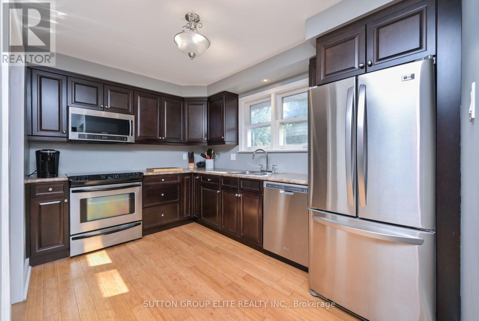 Property at 1238 CLAREDALE ROAD image 3