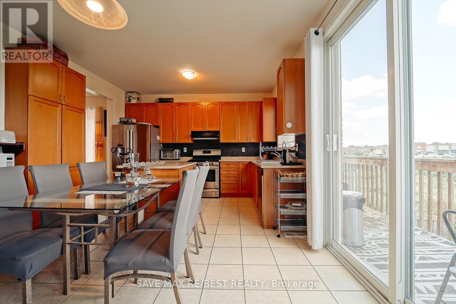 22 Birch Tree Trail, Brampton (Bram East), Ontario  L6P 3M8 - Photo 16 - W12182910