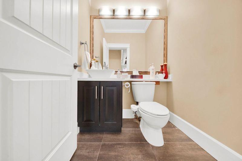 8415 184 Street, Surrey, British Columbia  V4N 6G4 - Photo 10 - R3004661