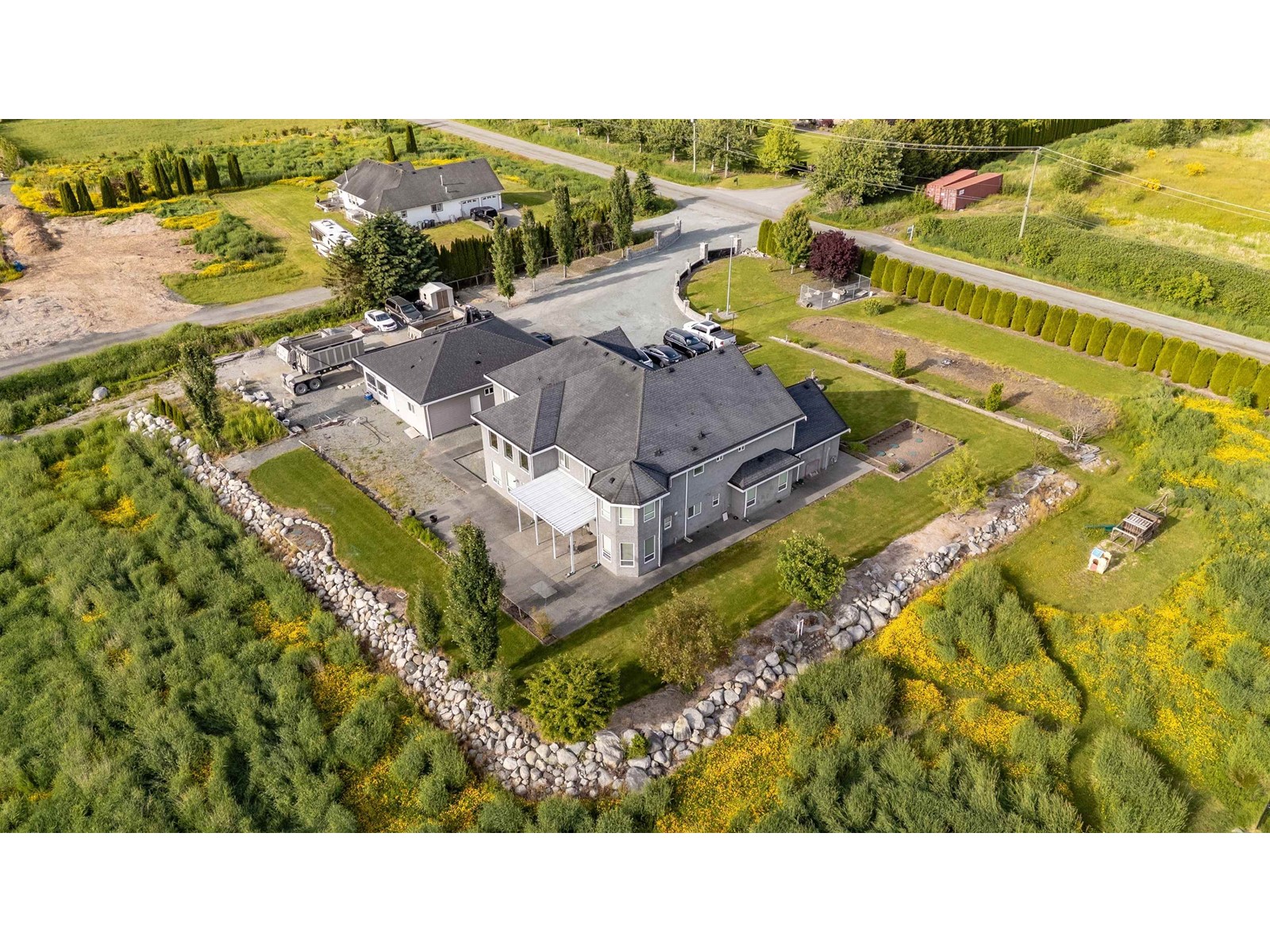 8415 184 Street, Surrey, British Columbia  V4N 6G4 - Photo 38 - R3004661