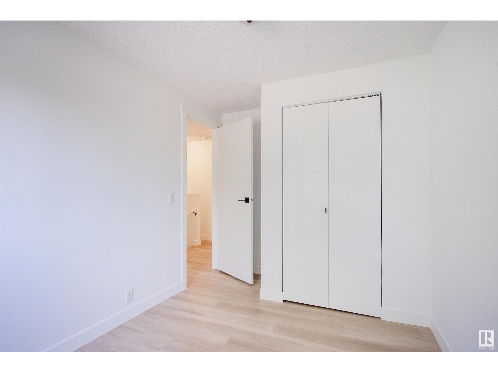 4775 35 Av Nw, Edmonton, Alberta  T6L 3P8 - Photo 17 - E4439255