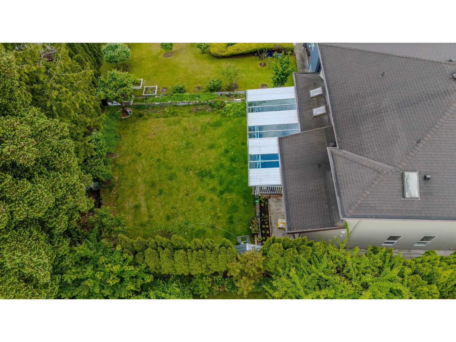 Property at 16661 CHERRYHILL CRESCENT image 3