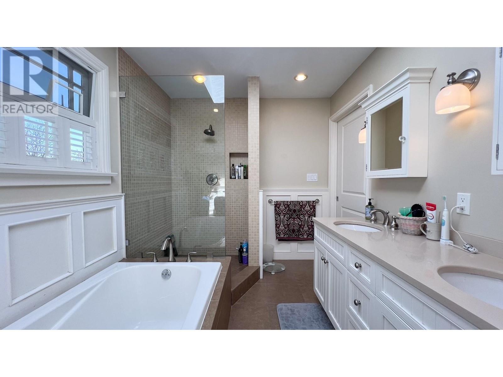 3090 Discovery Street, Vancouver, British Columbia  V6R 3Y7 - Photo 22 - R3008977