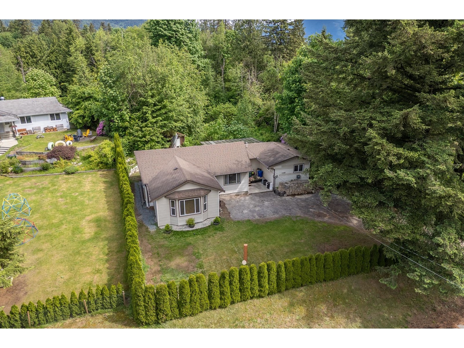 33581 Dewdney Trunk Road, Mission, British Columbia  V2V 6Y3 - Photo 5 - R3008834