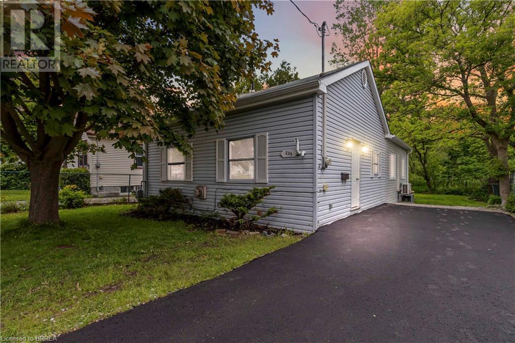 Property at 235 OWEN Street image 1