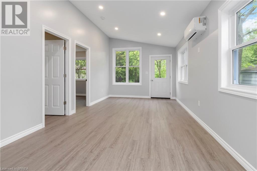 Property at 235 OWEN Street image 4