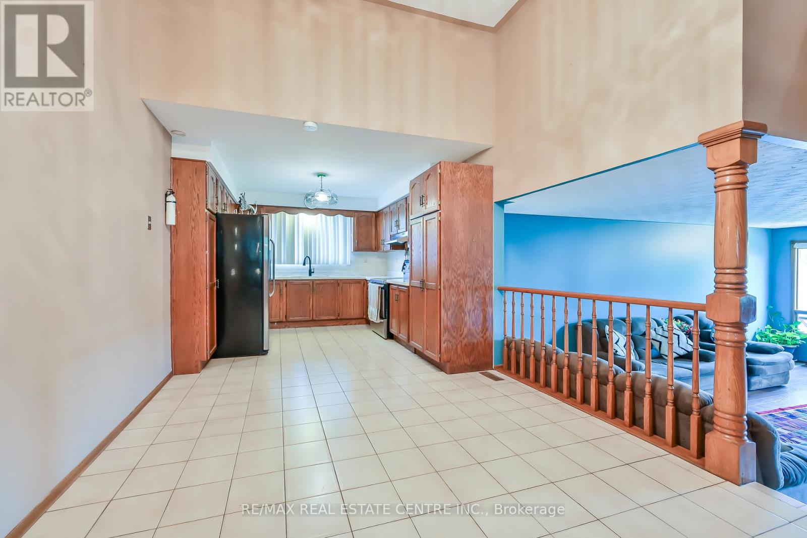 30 Goldcrest Drive, Hamilton, Ontario  L8G 4T9 - Photo 11 - X12182793