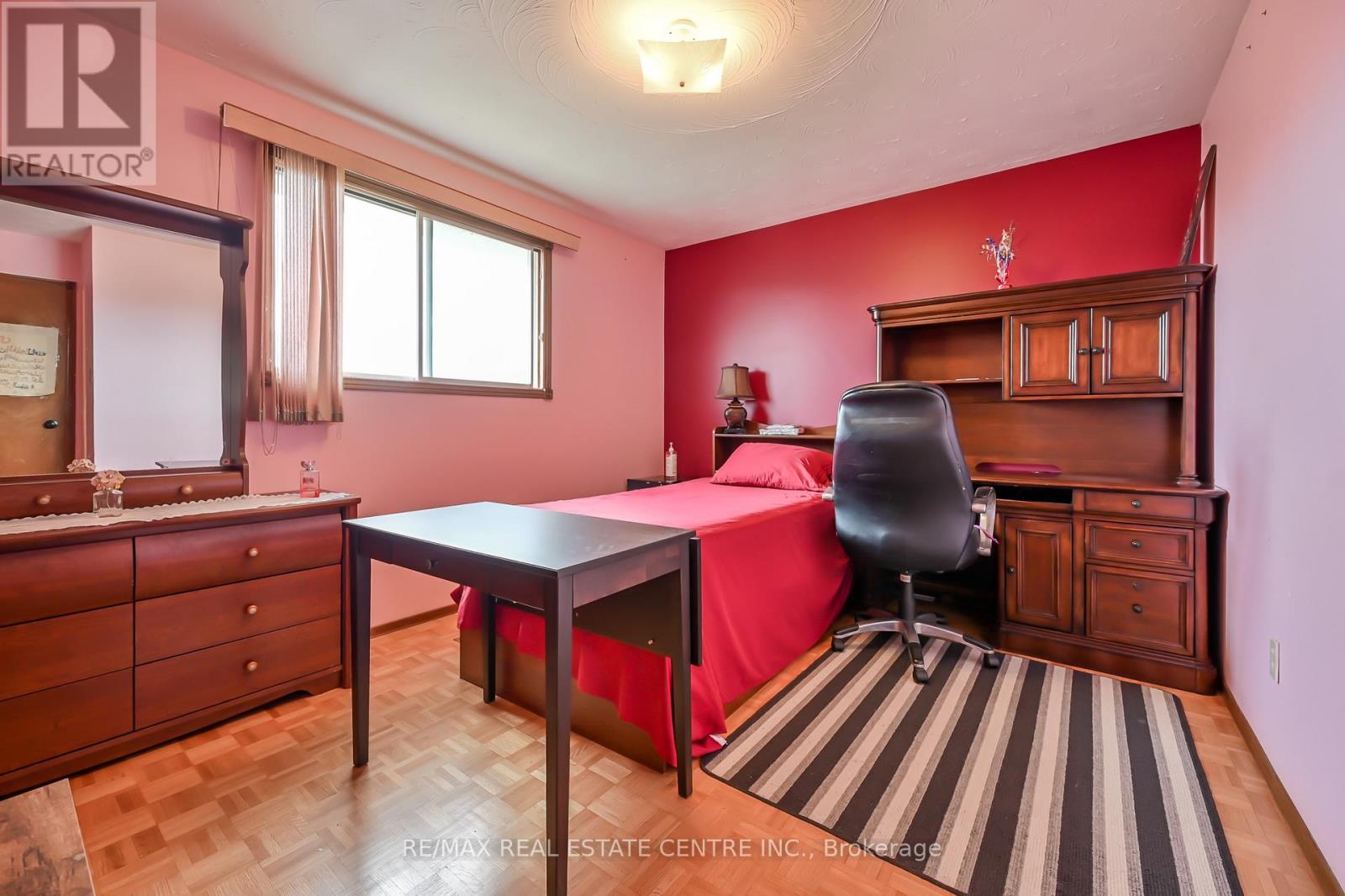 30 Goldcrest Drive, Hamilton, Ontario  L8G 4T9 - Photo 19 - X12182793