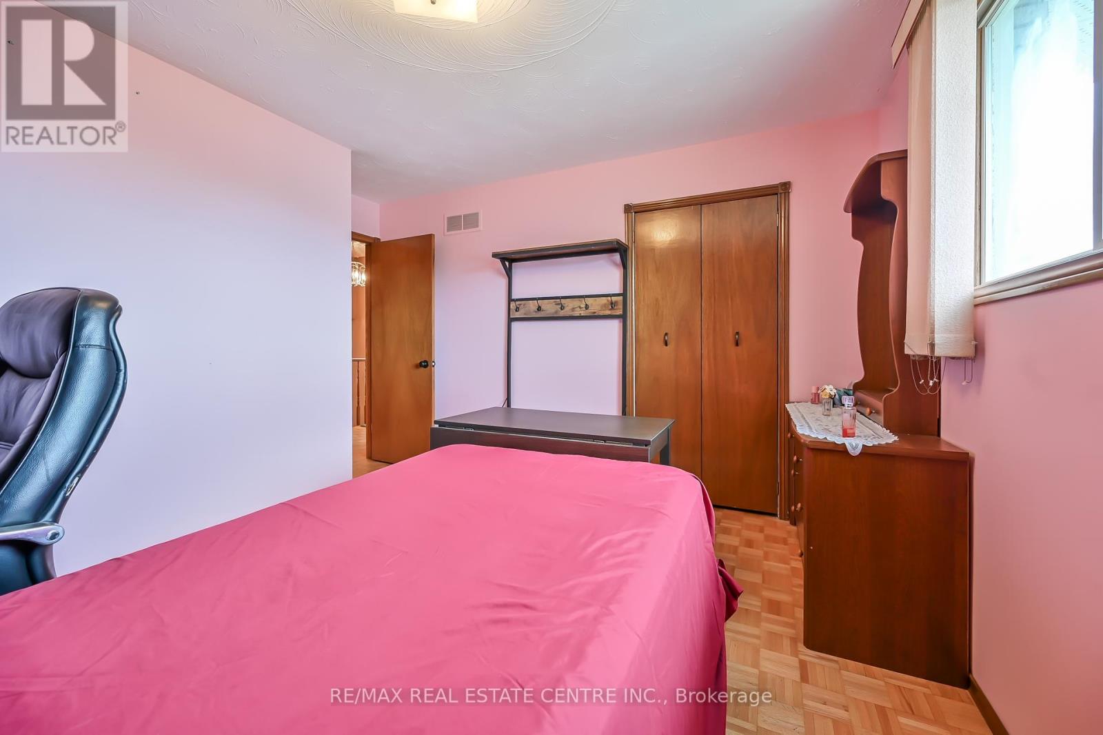 30 Goldcrest Drive, Hamilton, Ontario  L8G 4T9 - Photo 20 - X12182793