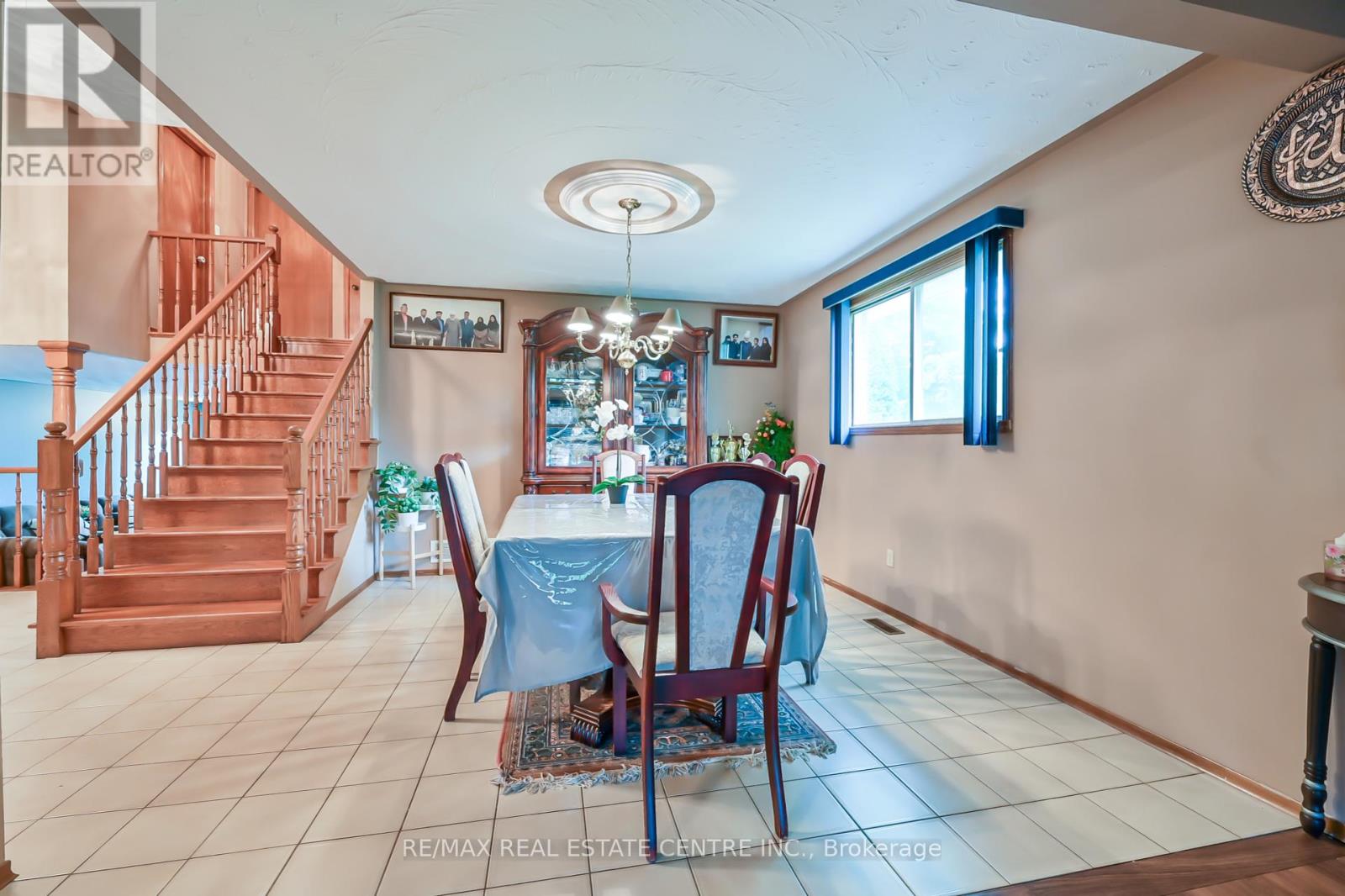 30 Goldcrest Drive, Hamilton, Ontario  L8G 4T9 - Photo 8 - X12182793