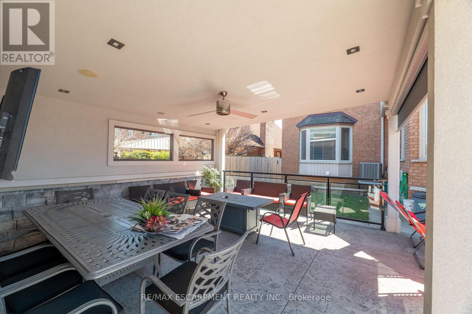 6 Embassy Drive, Hamilton, Ontario  L8T 4Z8 - Photo 47 - X12182798