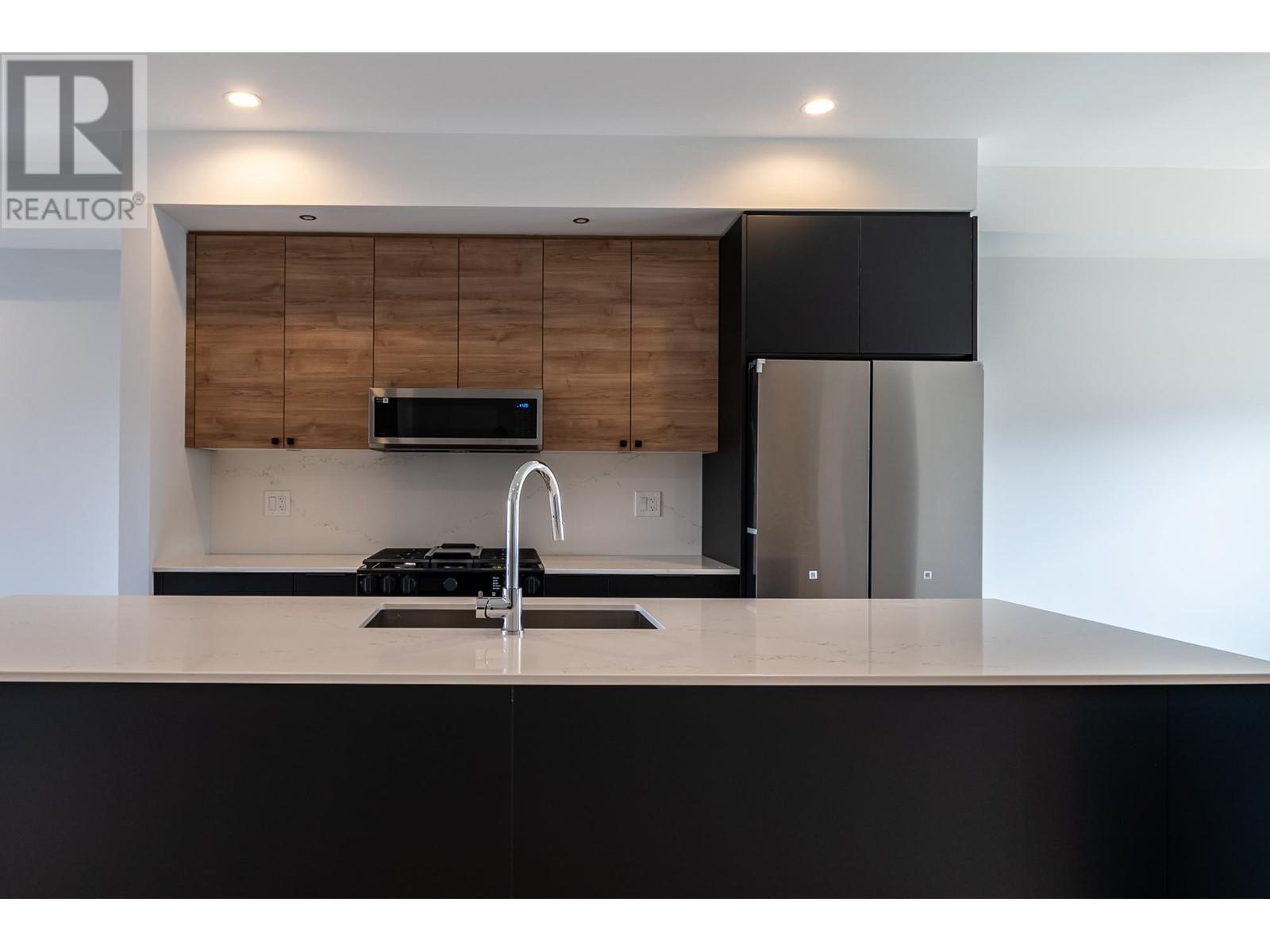 Property at 3 10640 248 STREET image 3