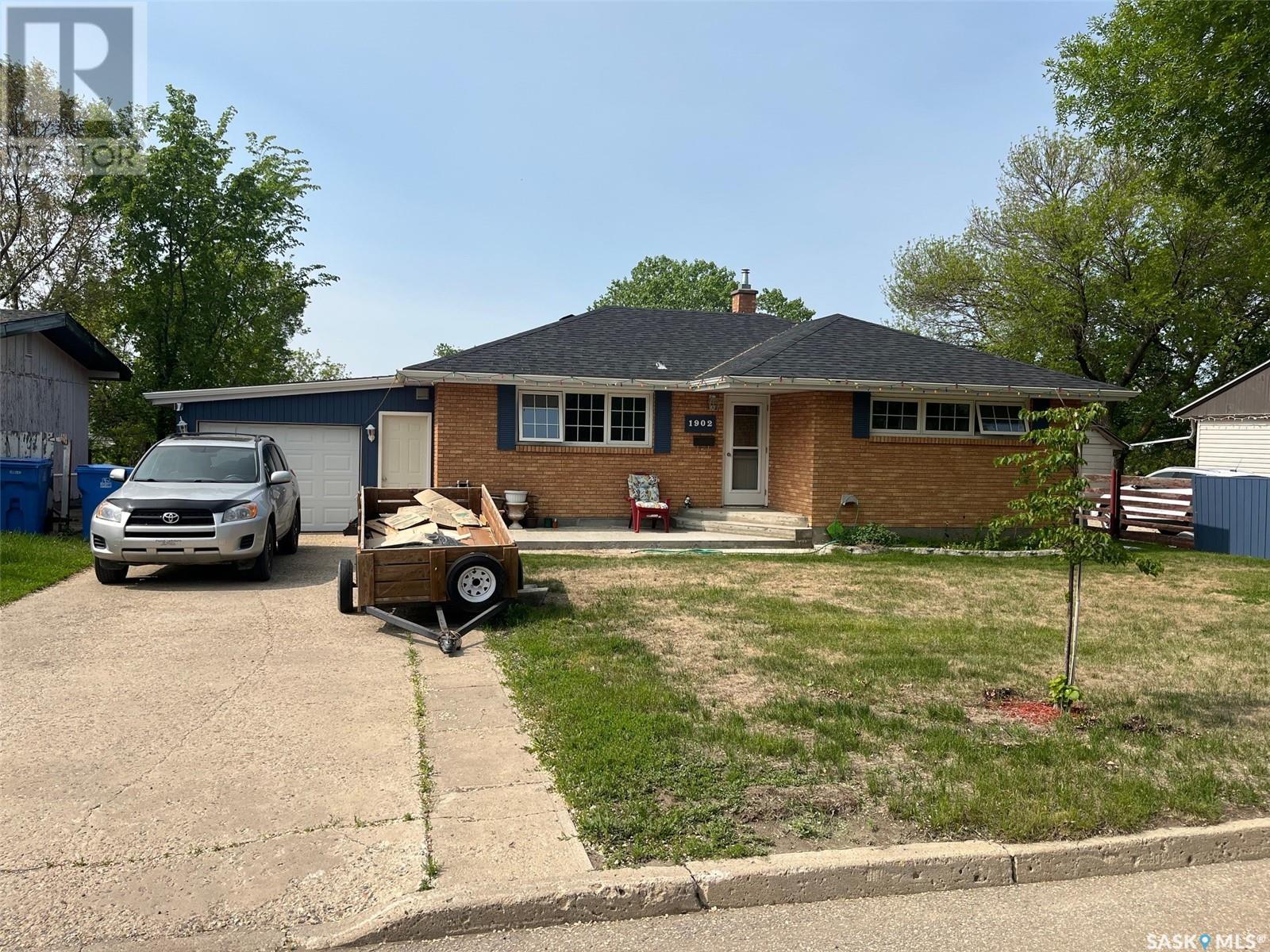 Property at 1902 Westview PLACE image 1