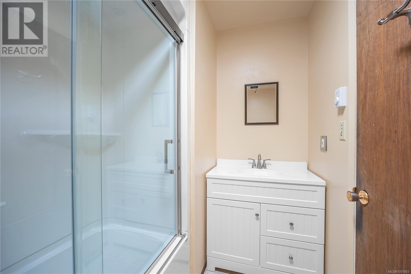5510 Rutherford Rd, Nanaimo, British Columbia  V9T 5N4 - Photo 16 - 1001693