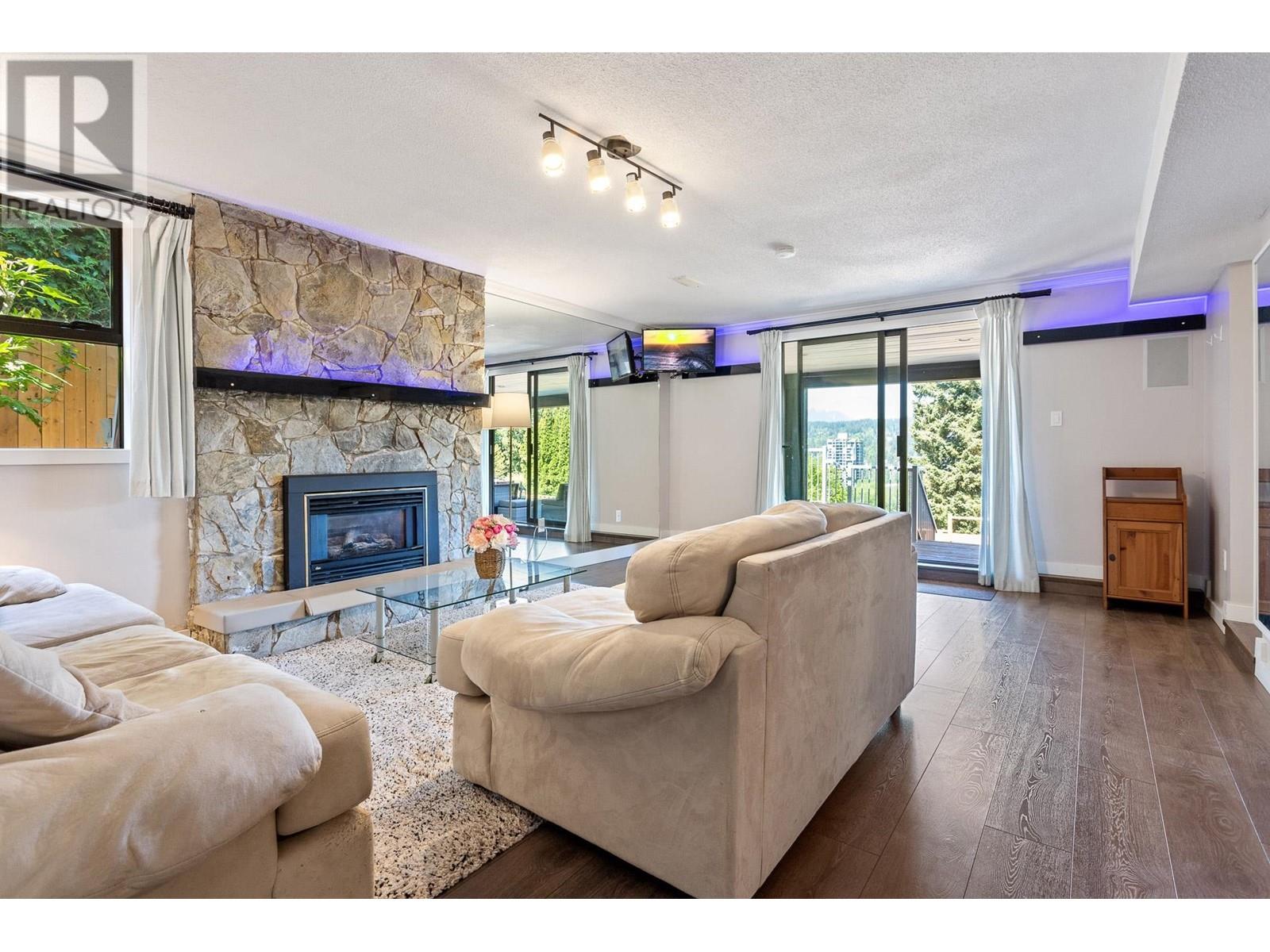 1047 Corona Crescent, Coquitlam, British Columbia  V3J 7J1 - Photo 30 - R2998682