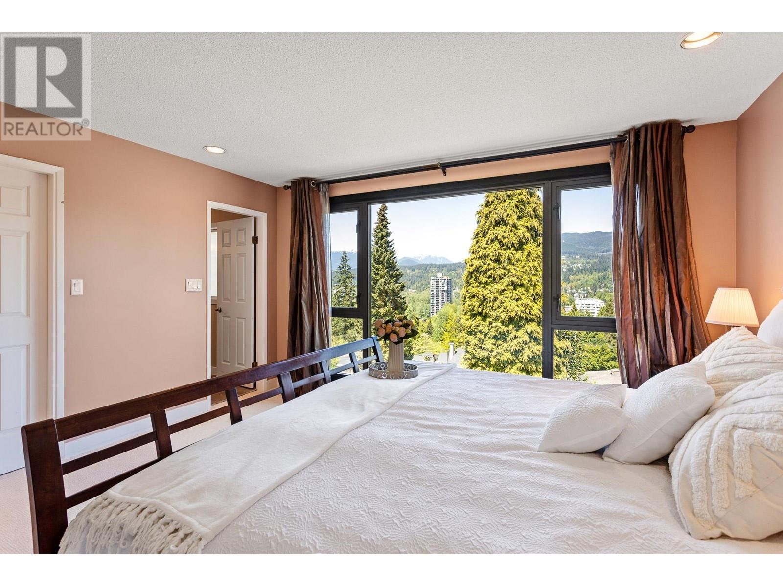 1047 Corona Crescent, Coquitlam, British Columbia  V3J 7J1 - Photo 23 - R2998682