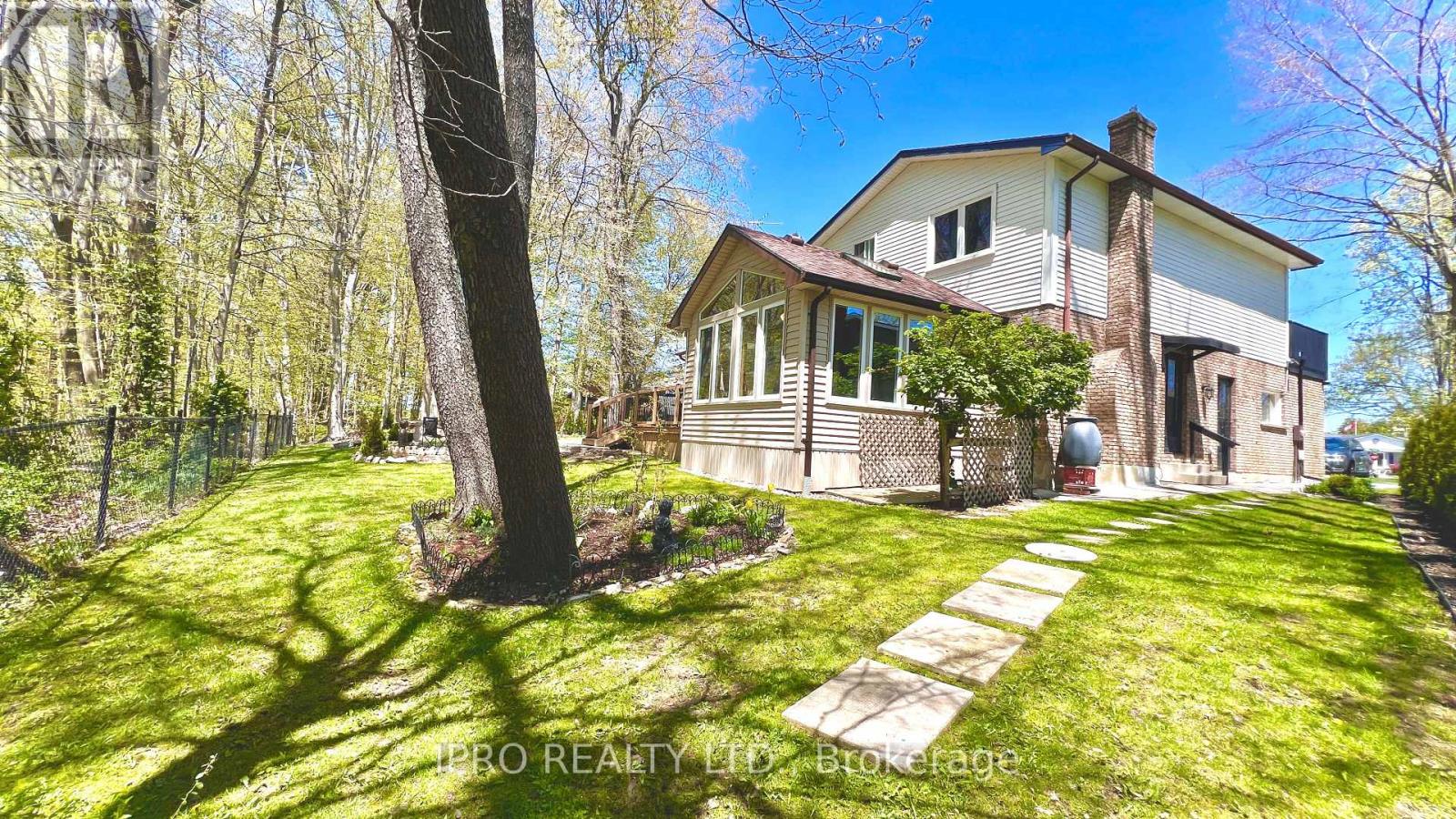 6 Roselawn Court, Norfolk, Ontario  N0A 1N4 - Photo 17 - X12182813