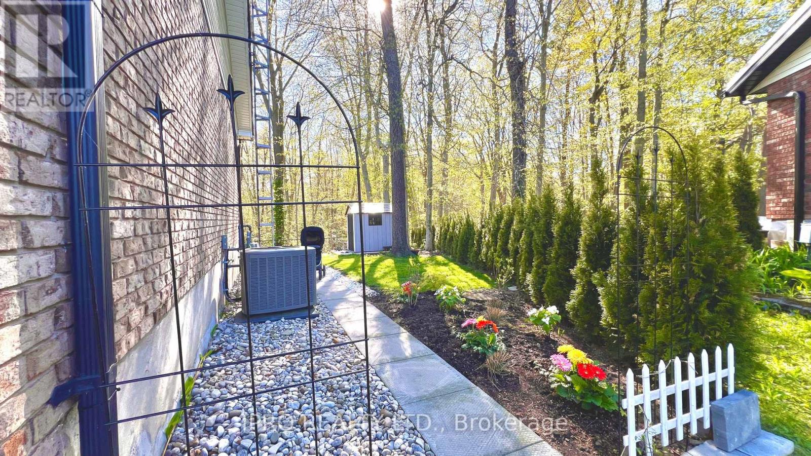 6 Roselawn Court, Norfolk, Ontario  N0A 1N4 - Photo 32 - X12182813