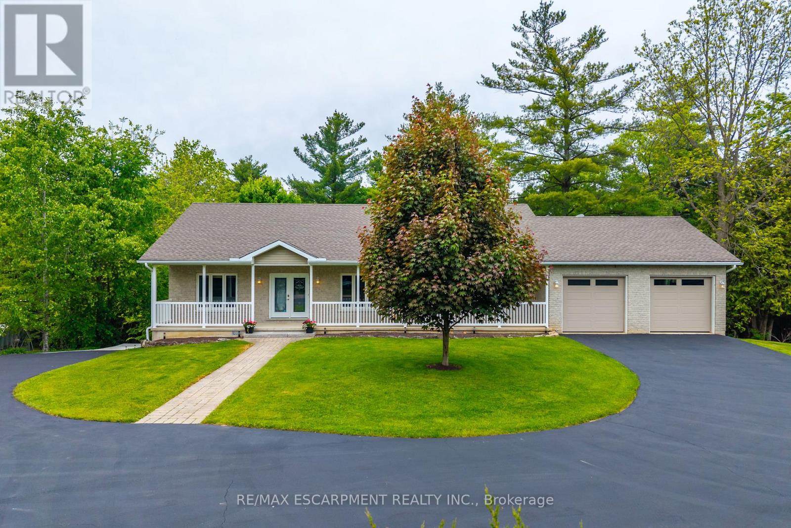 1323 8TH CONCESSION ROAD W, Hamilton, Ontario