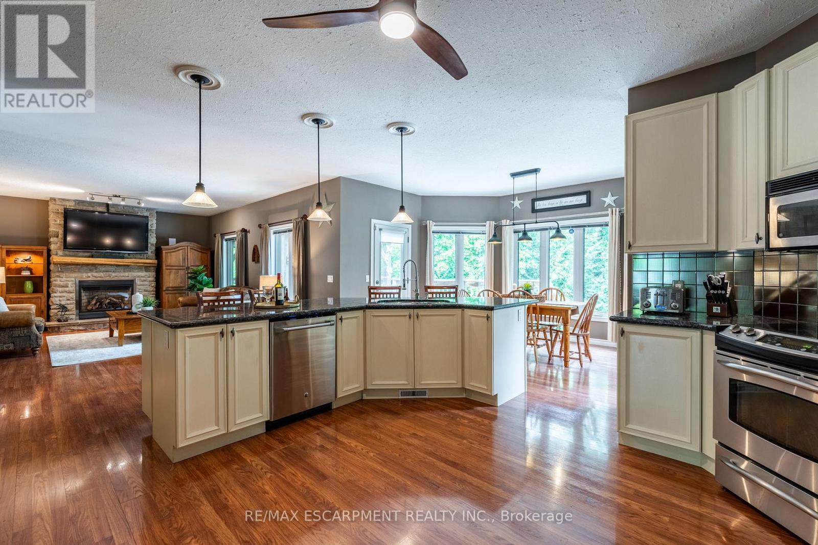 1323 8th Concession Road W, Hamilton, Ontario  N0B 2J0 - Photo 8 - X12182846