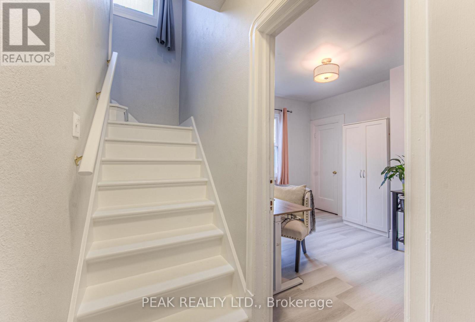 19 Ellis Avenue, Kitchener, Ontario  N2H 4G4 - Photo 26 - X12182882