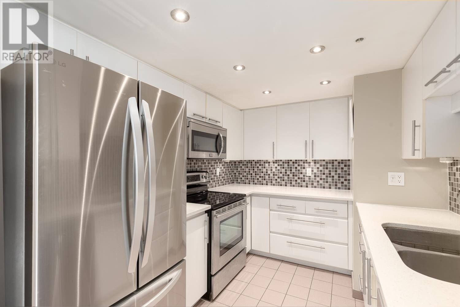 805 1188 Quebec Street, Vancouver, British Columbia  V6A 4B3 - Photo 6 - R2995326
