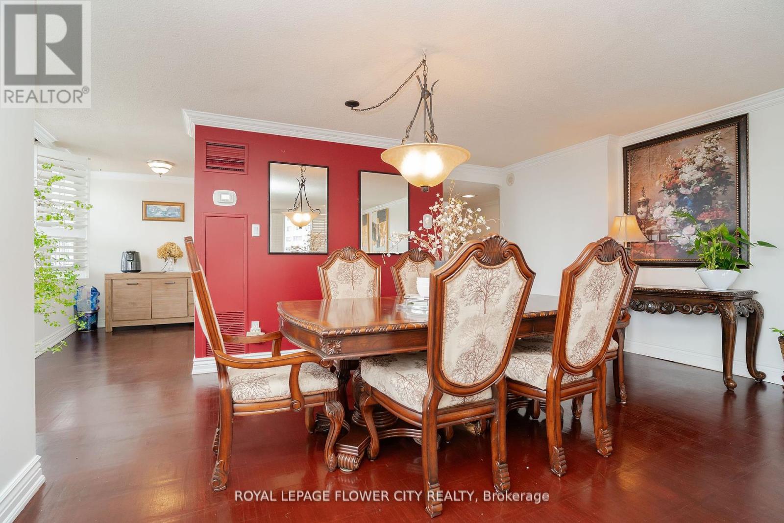 801 - 3650 Kaneff Crescent, Mississauga (Mississauga Valleys), Ontario  L5A 4A1 - Photo 7 - W12139673