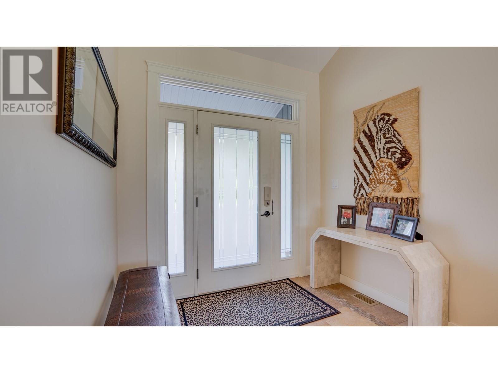 620 Mountview Road, Vernon, British Columbia  V1B 3A7 - Photo 6 - 10349682