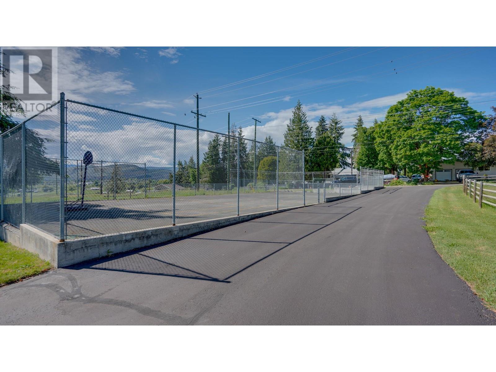 620 Mountview Road, Vernon, British Columbia  V1B 3A7 - Photo 69 - 10349682