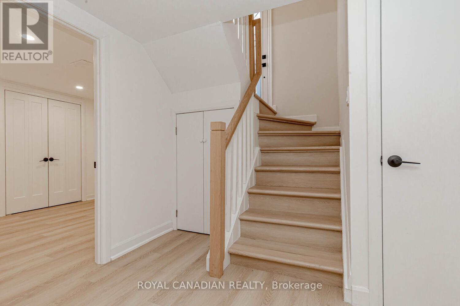 Bsmt - 334 Burton Road, Oakville, Ontario  L6K 2K8 - Photo 10 - W12106367
