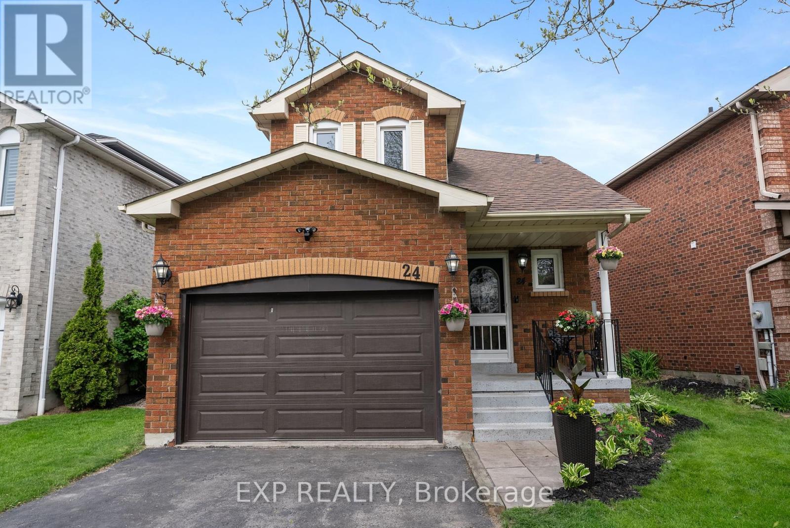 24 GLENMORE DRIVE, Whitby, Ontario