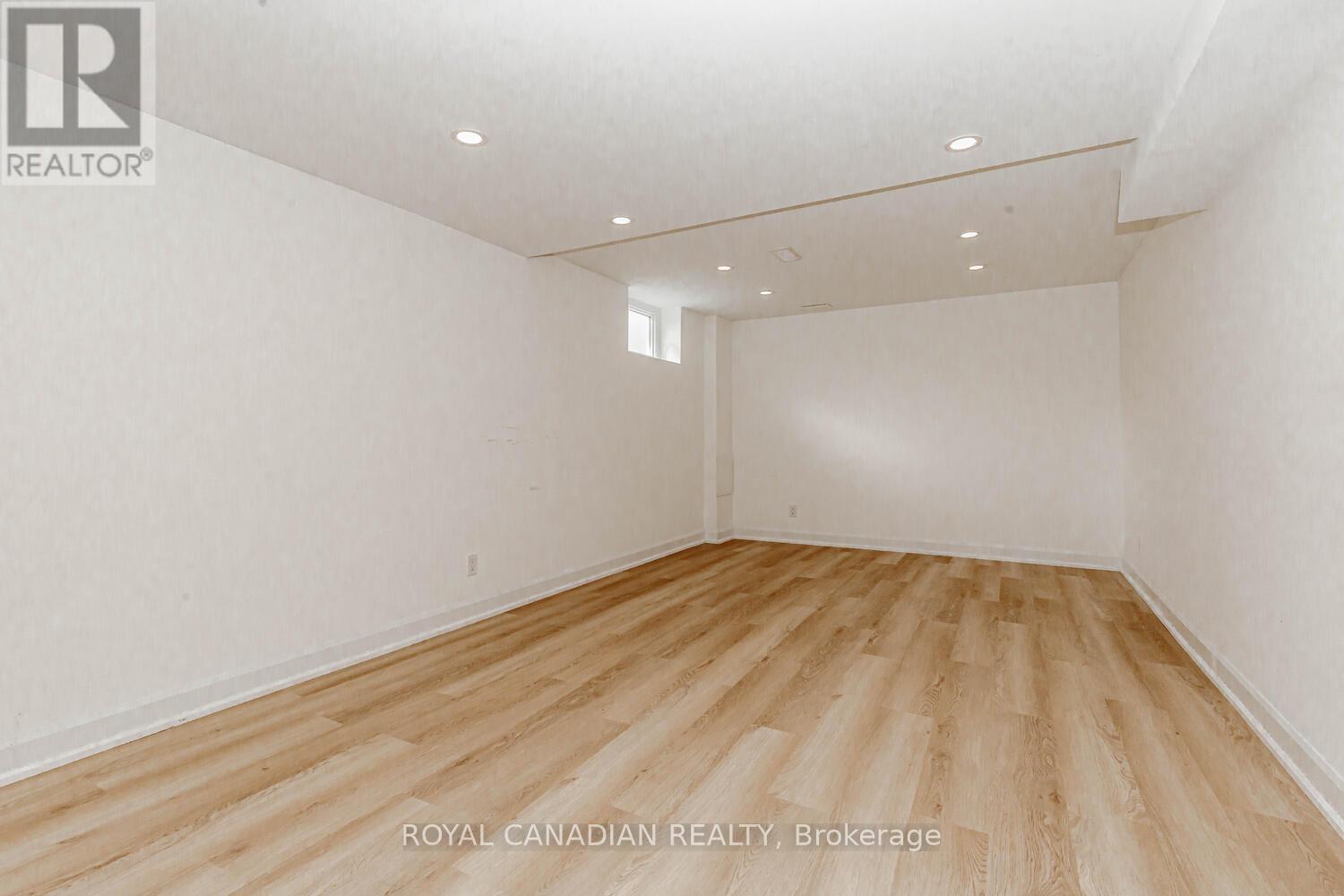 Bsmt - 334 Burton Road, Oakville, Ontario  L6K 2K8 - Photo 19 - W12106367