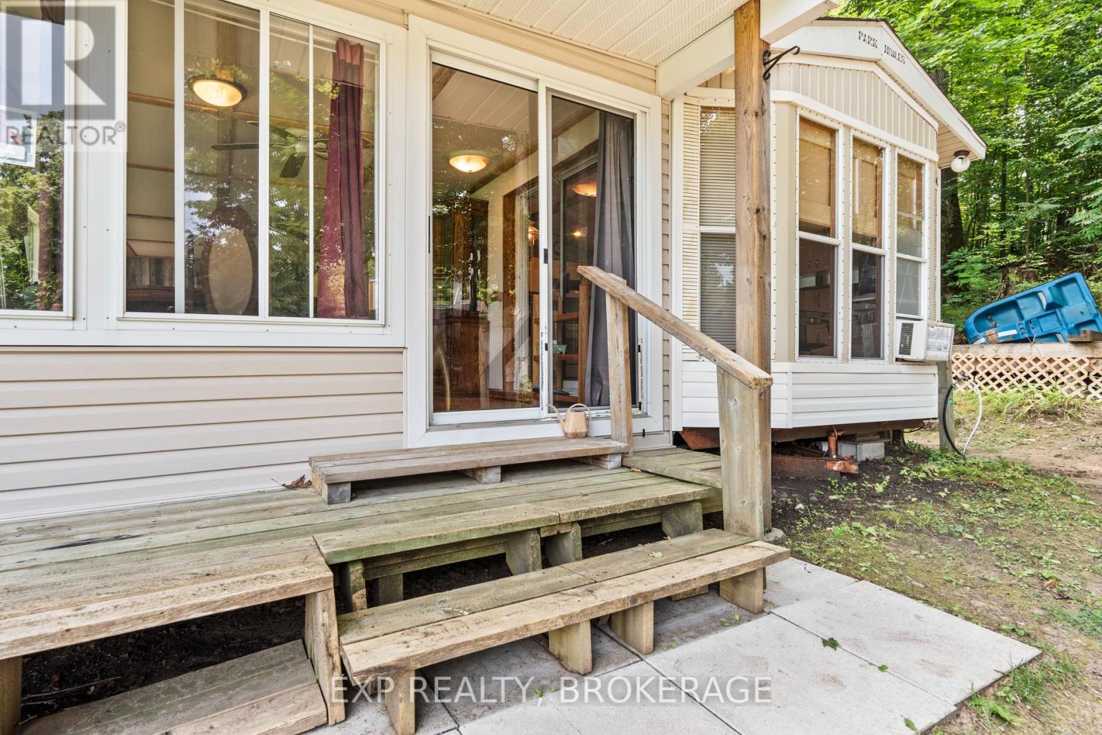 20 - 9 Glenford Lane, Frontenac, Ontario  K0H 1T0 - Photo 27 - X12182992