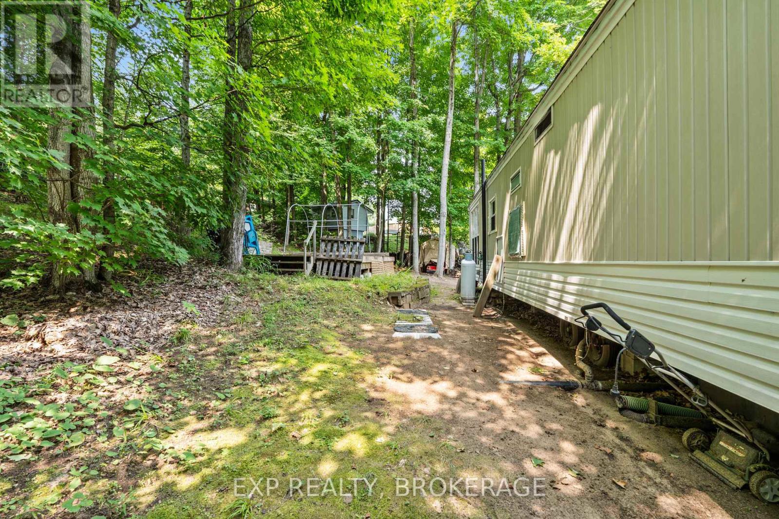 20 - 9 Glenford Lane, Frontenac, Ontario  K0H 1T0 - Photo 29 - X12182992