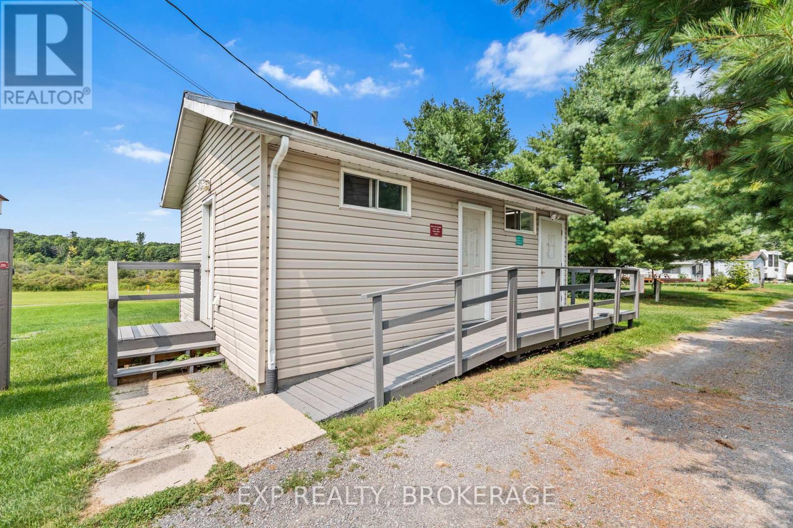 20 - 9 Glenford Lane, Frontenac, Ontario  K0H 1T0 - Photo 40 - X12182992