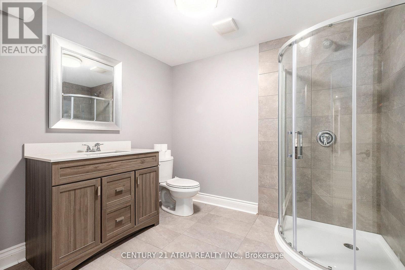17 Rutherglen Terrace, Ottawa, Ontario  K2K 3A5 - Photo 28 - X12097324